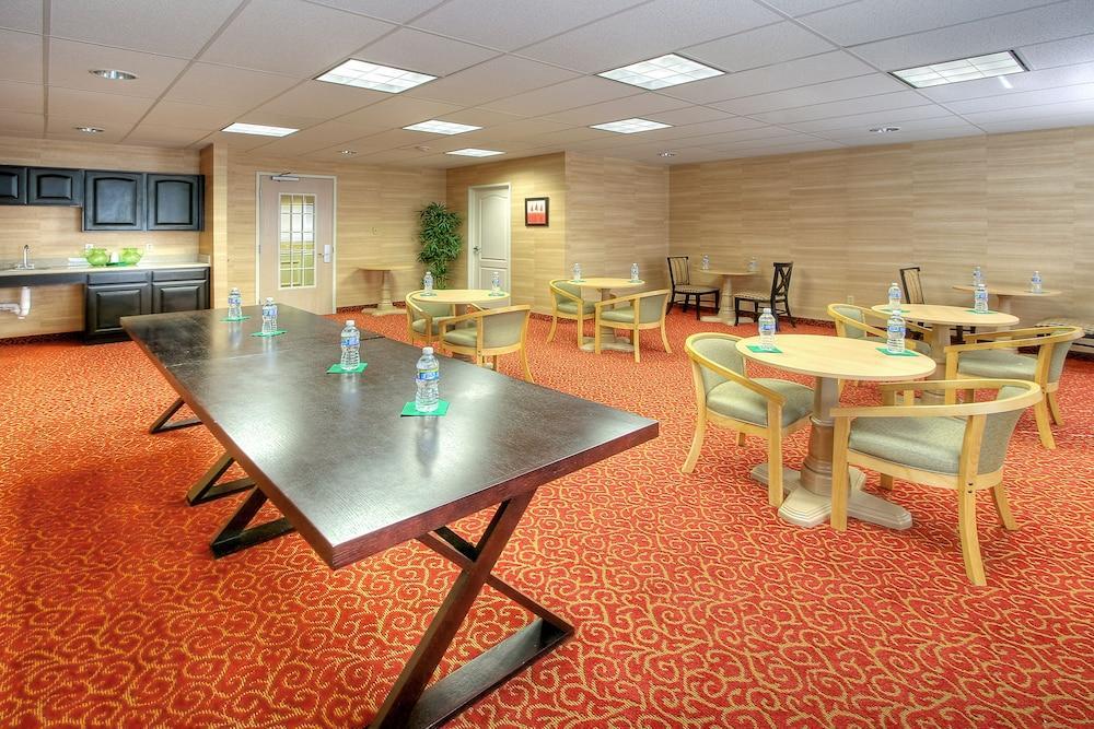 Holiday Inn Express And Suites - Tucumcari, An Ihg Hotel Exteriér fotografie