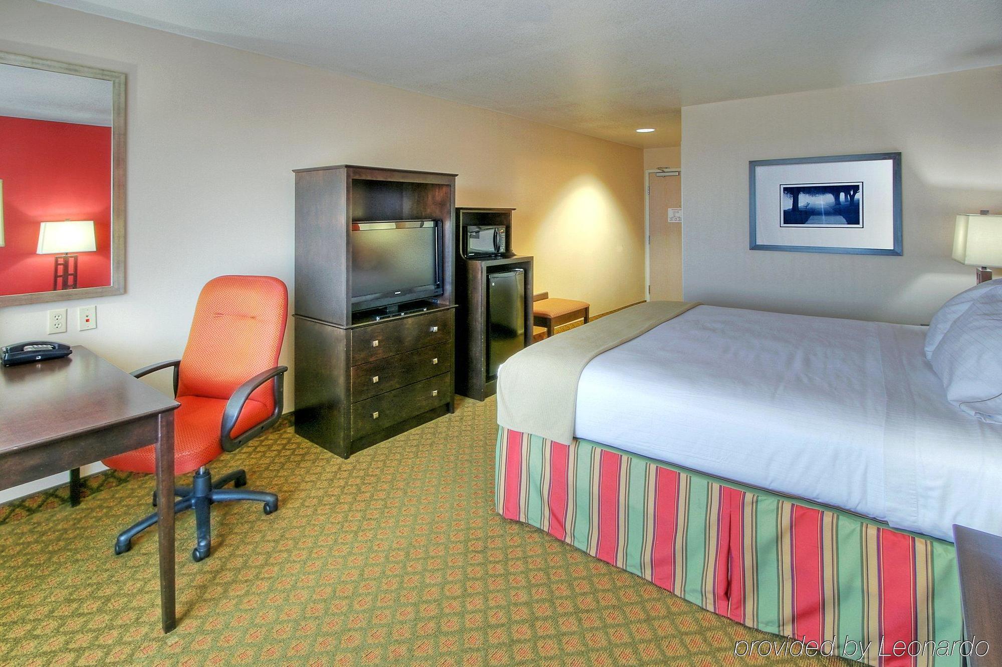 Holiday Inn Express And Suites - Tucumcari, An Ihg Hotel Pokoj fotografie