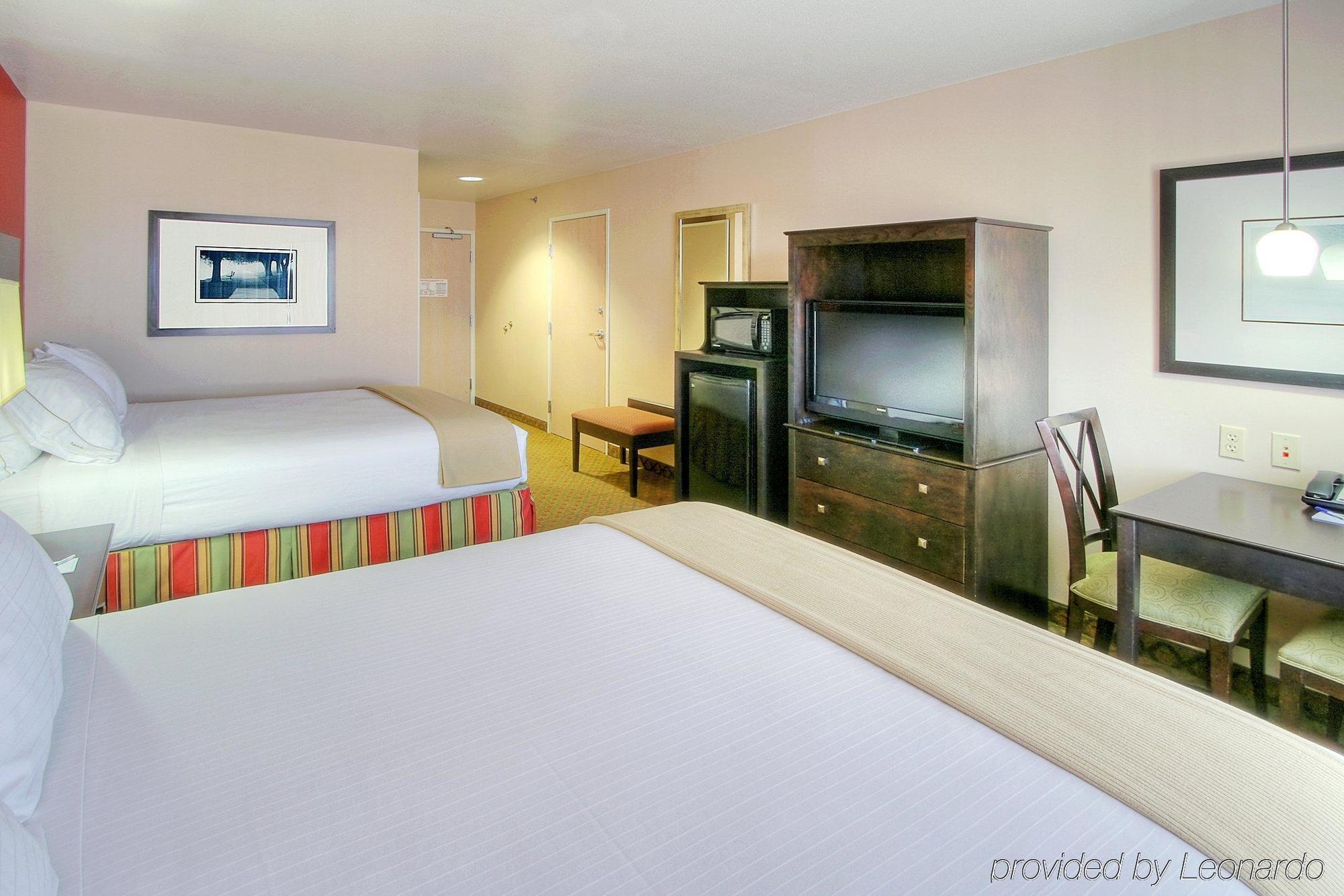 Holiday Inn Express And Suites - Tucumcari, An Ihg Hotel Pokoj fotografie